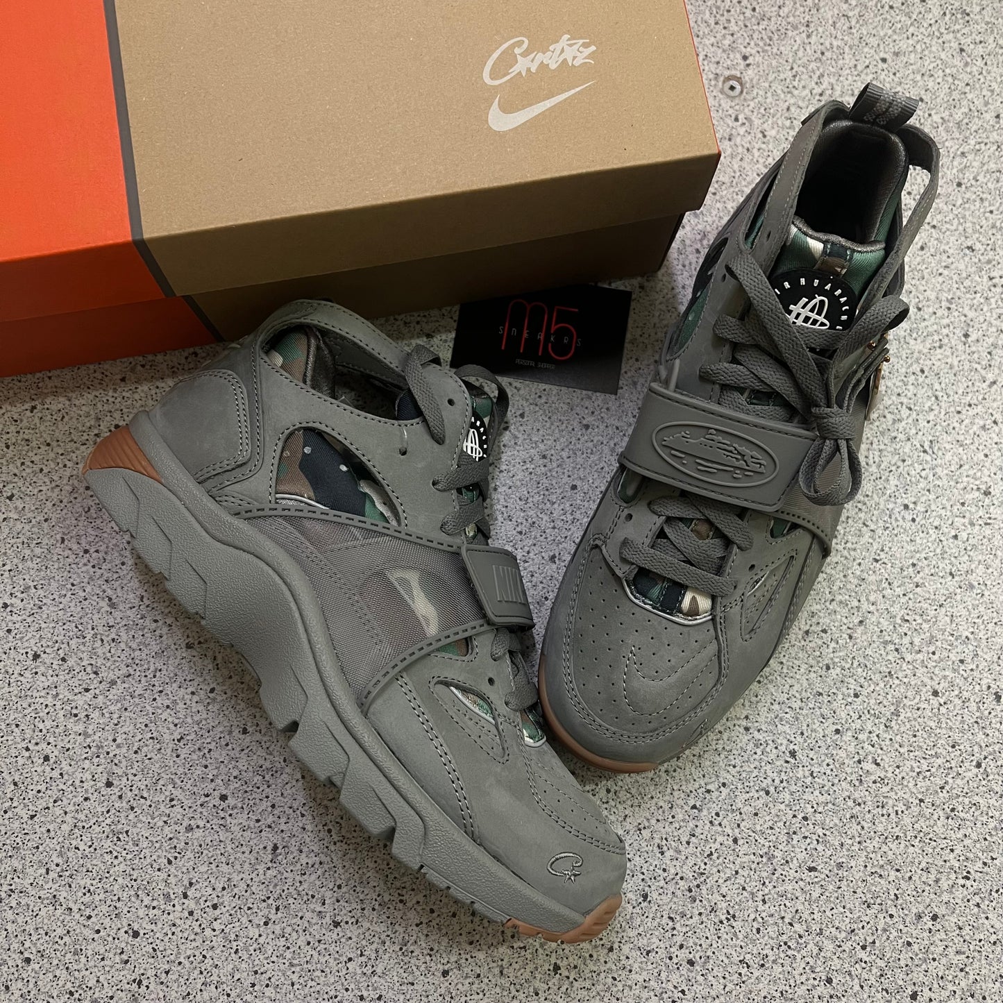 Nike Huarache x Corteiz ‘Gully Grey’§